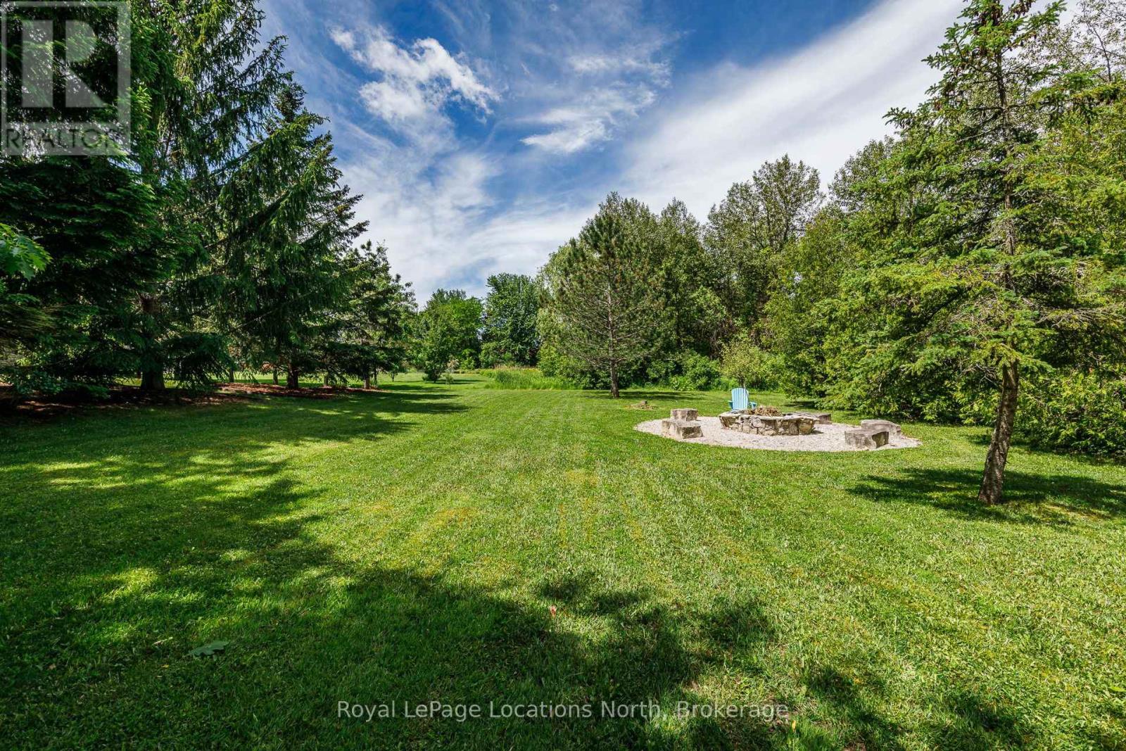 44 BLACKBURN AVENUE - 43