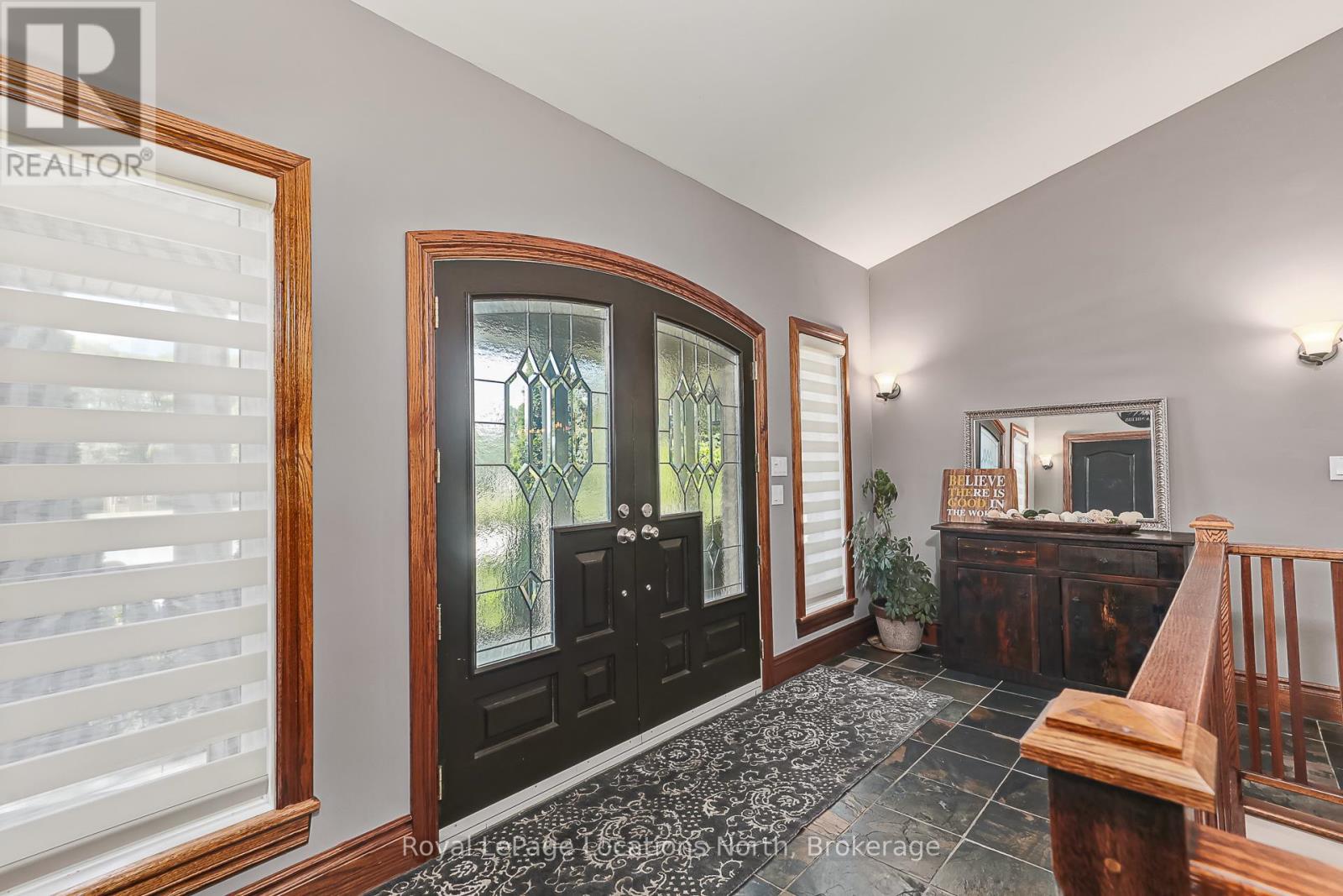 44 BLACKBURN AVENUE - 9