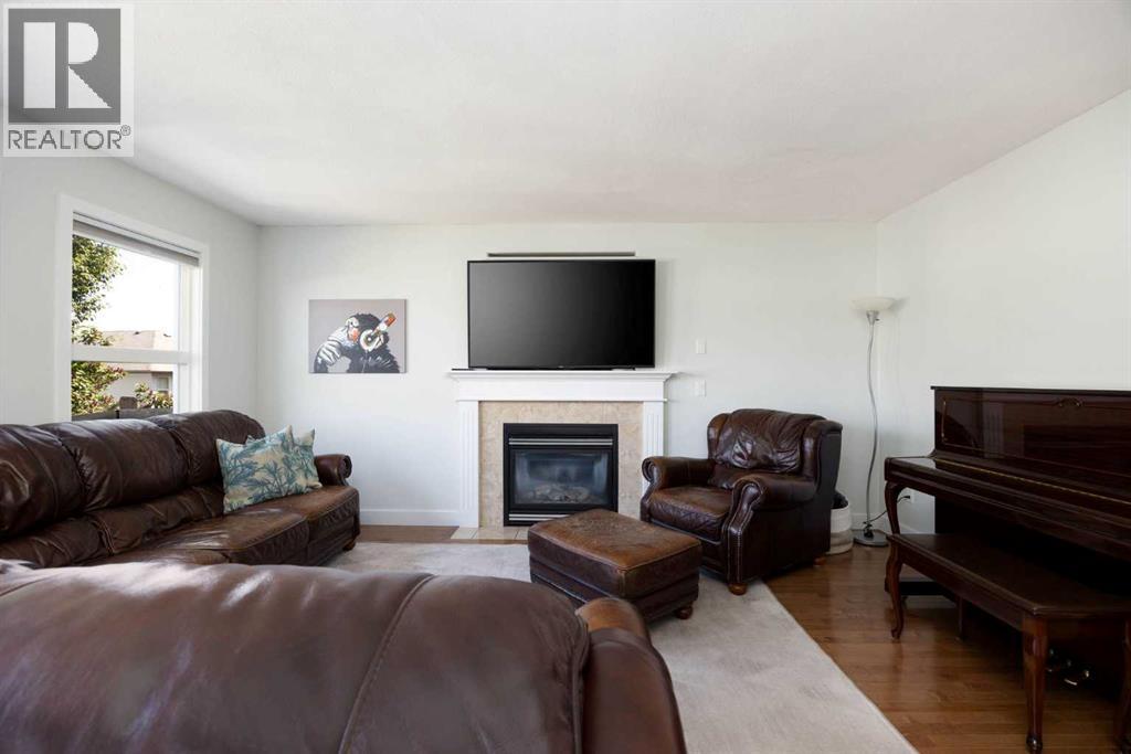 388 Fireweed Crescent — photo 8