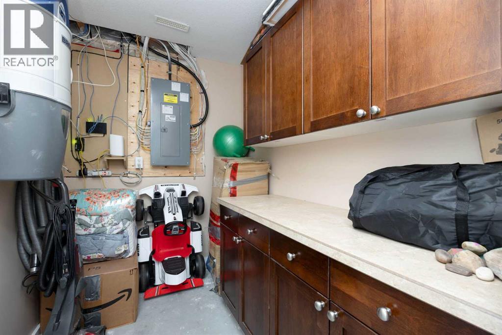 388 Fireweed Crescent — photo 26