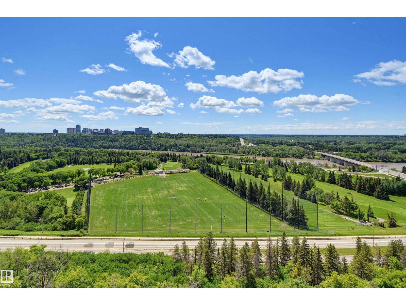 #1006 12141 JASPER AV NW - 15