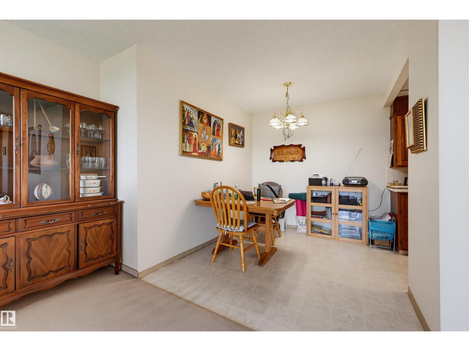 #1006 12141 JASPER AV NW - 8