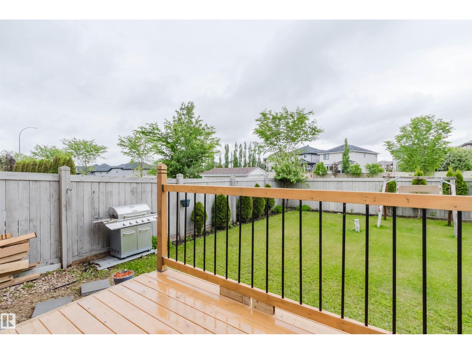 1289 CUNNINGHAM DR SW - 33