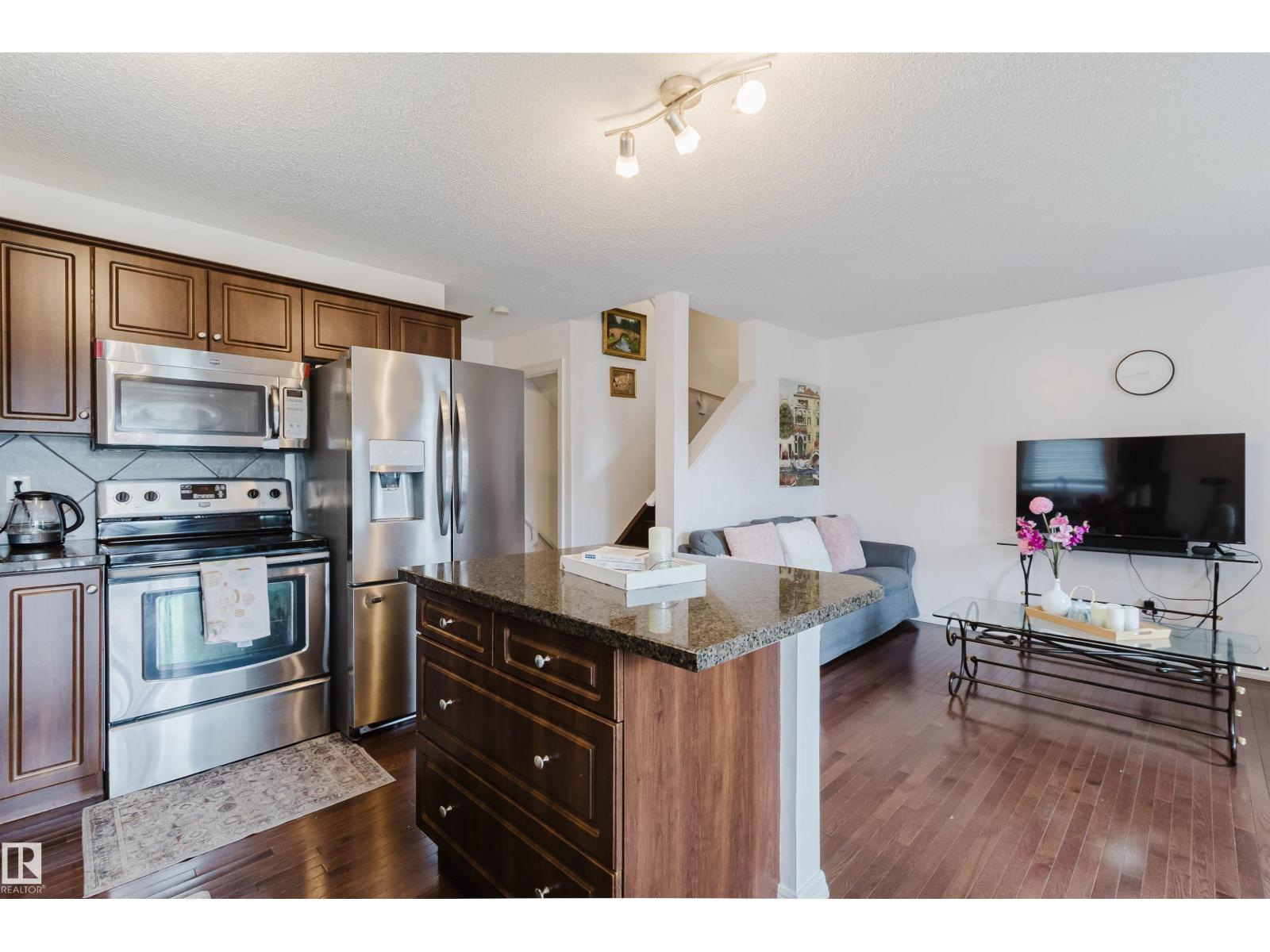 1289 CUNNINGHAM DR SW - 8