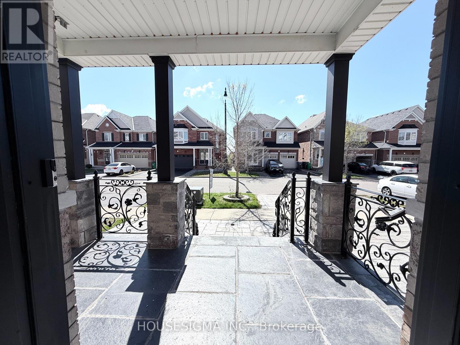 50 VICTORIAVILLE ROAD - 17