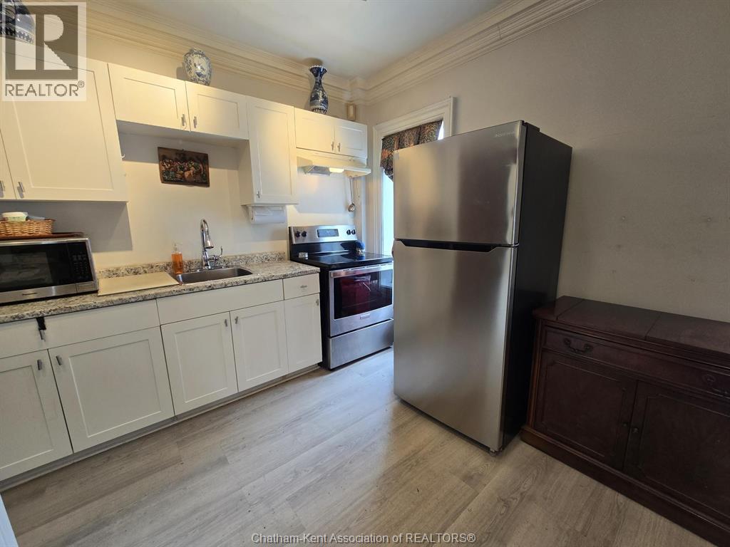 257 ST. CLAIR STREET - 4