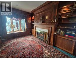 257 St. Clair Street, Chatham, ON N7L3J8 Photo 8
