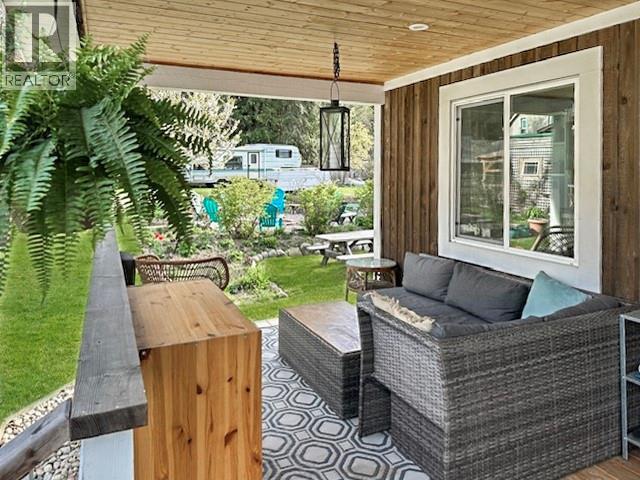 602 Slocan Street - Image 34