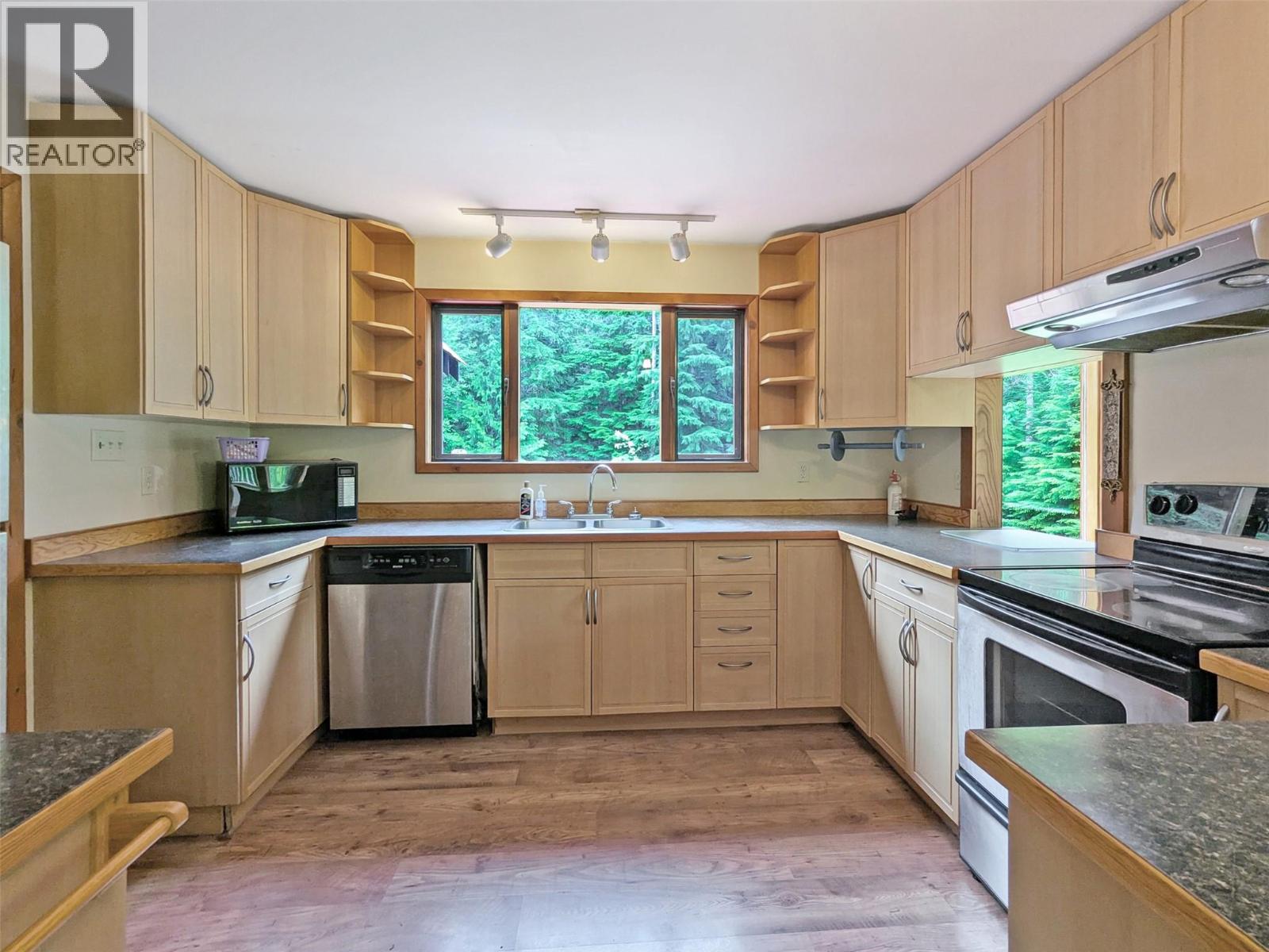 122 Perepolkin Road - 16