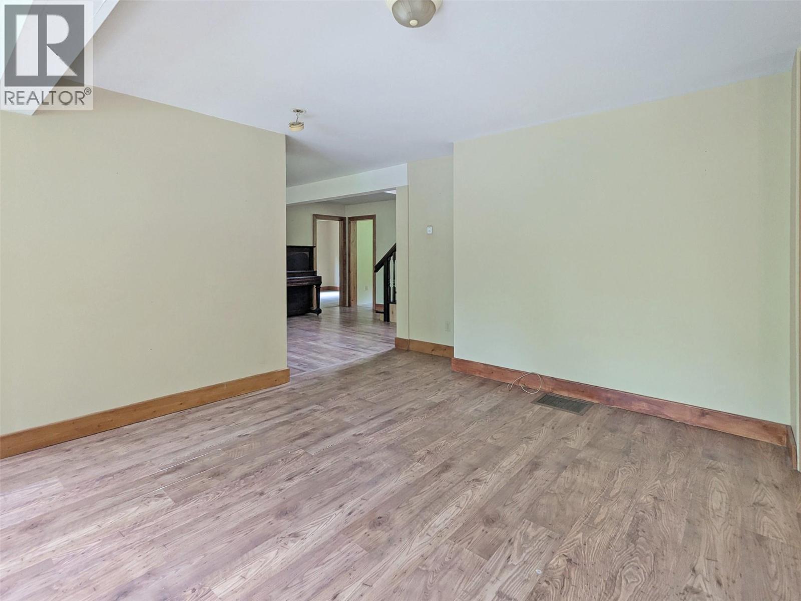 122 Perepolkin Road - 21