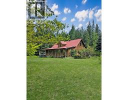 Living room - 122 Perepolkin Road, Hills, BC V0G1S1 Photo 13