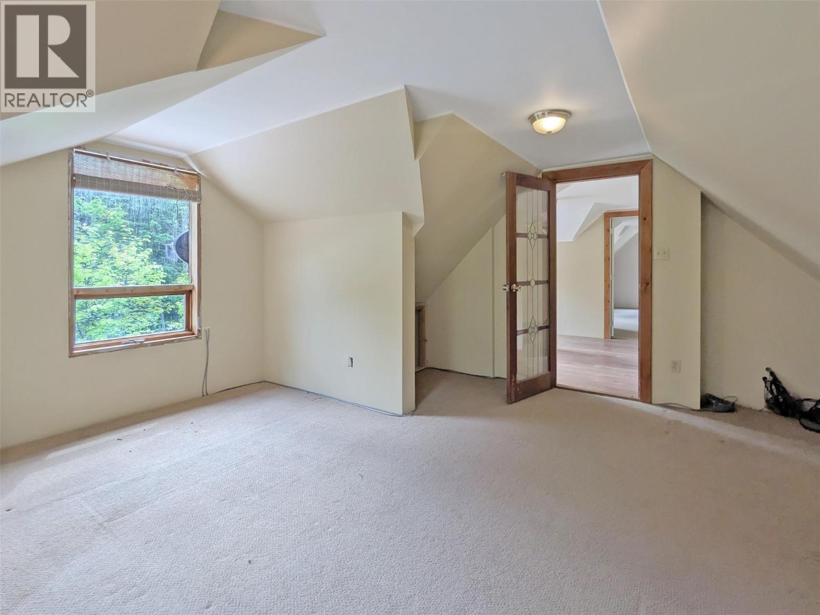 122 Perepolkin Road - 35