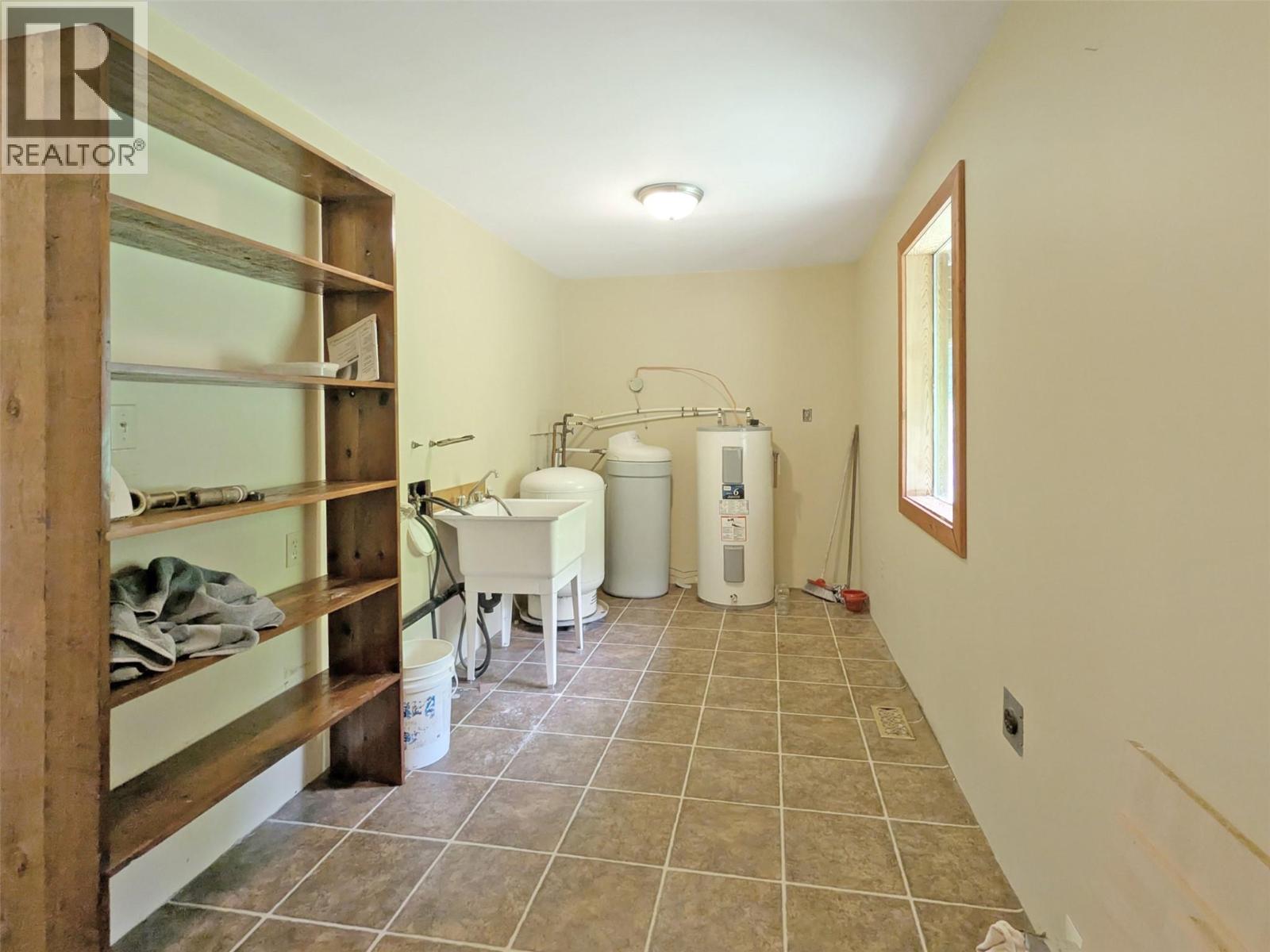 122 Perepolkin Road - 36