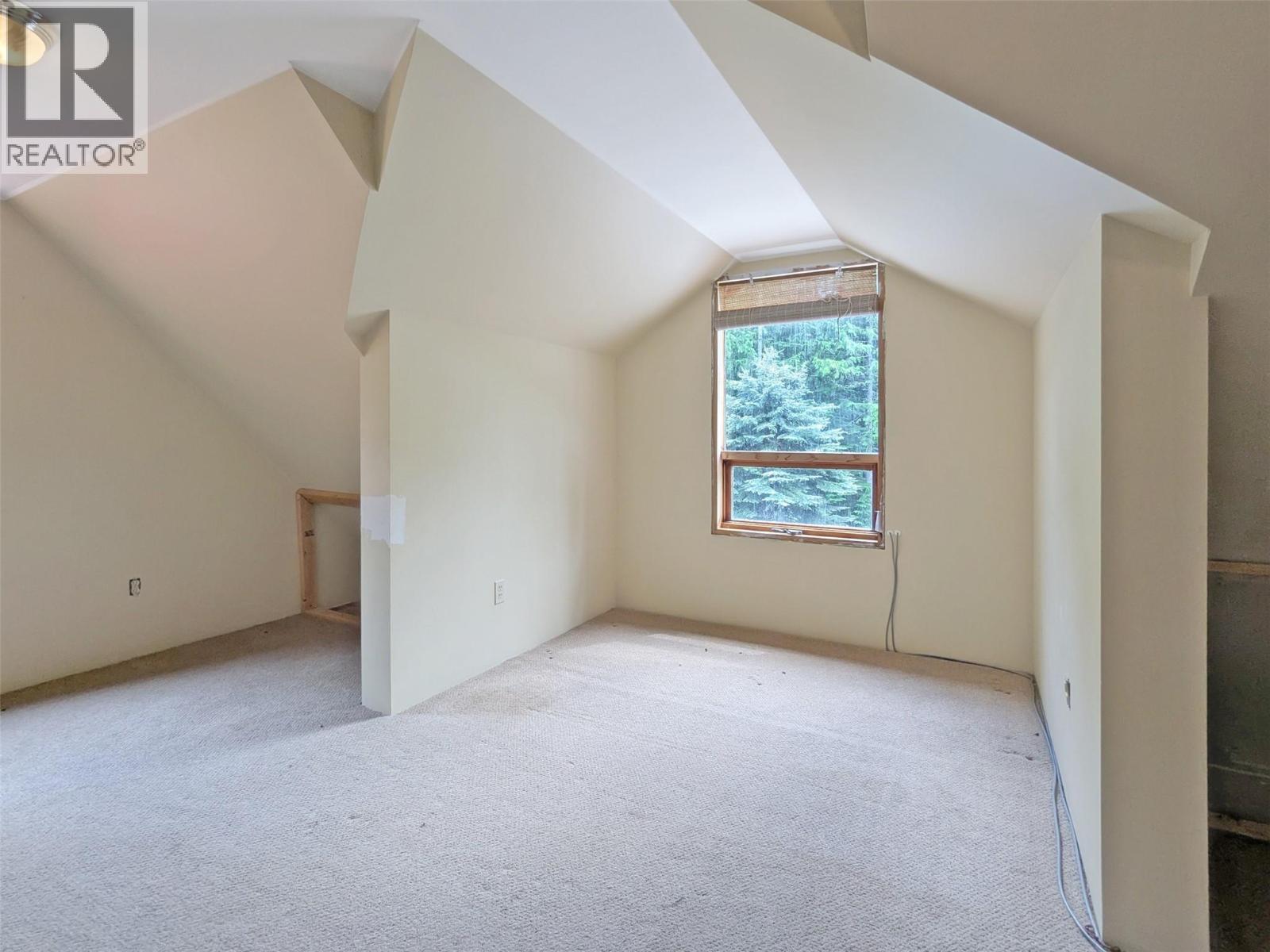 122 Perepolkin Road - 34