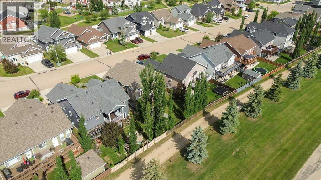 7115 Henner's Road, Lacombe