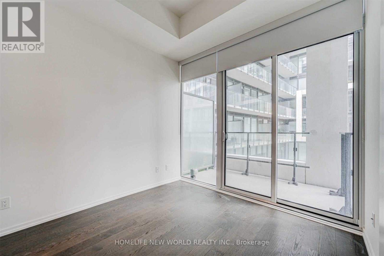 #1037 8 HILLSDALE AVENUE - 13