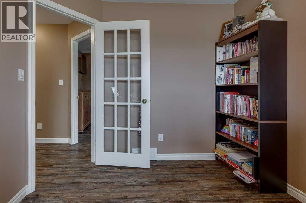 32 Duval Close, Red Deer