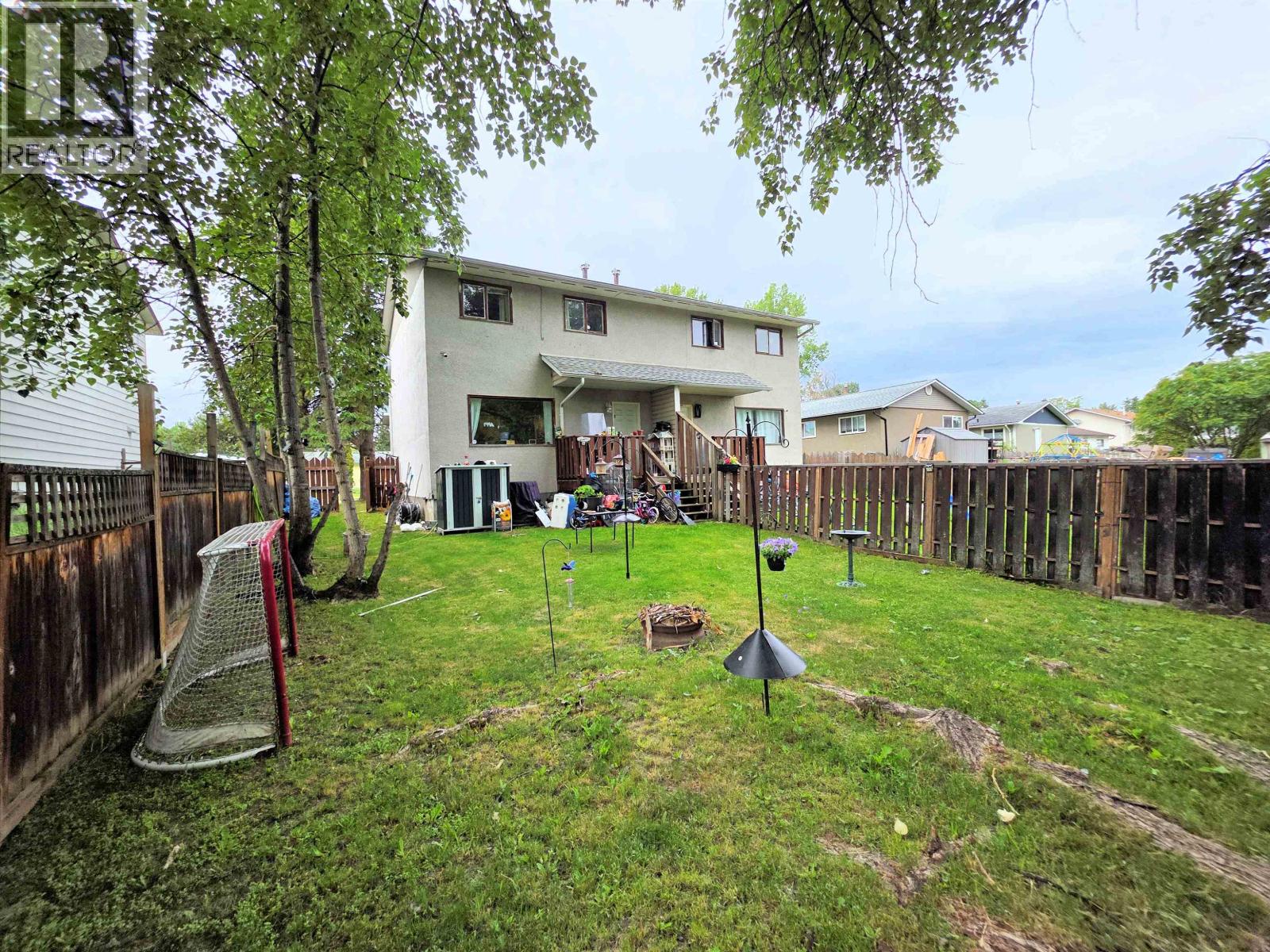 2328 2330 OAK STREET, Prince George
