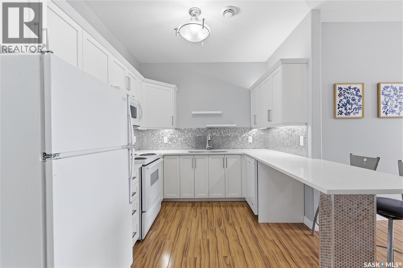 #805 1867 Hamilton STREET - 8