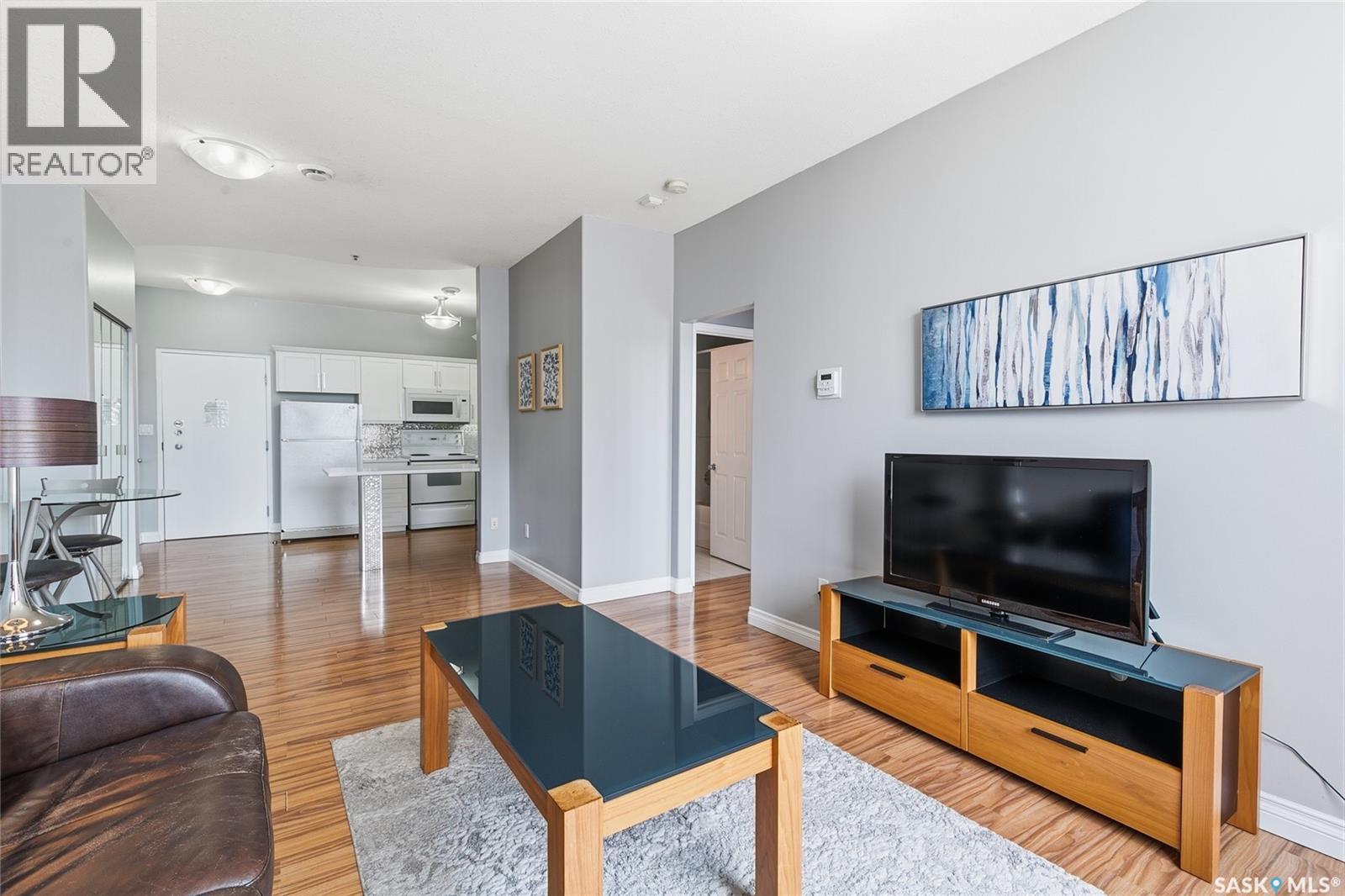 #805 1867 Hamilton STREET - 17