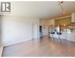 402 650 Evergreen Place, North Vancouver, BC V7N0A5 Photo 9