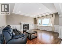 2417 Skilift Road, West Vancouver, BC V7S2T5 Photo 11