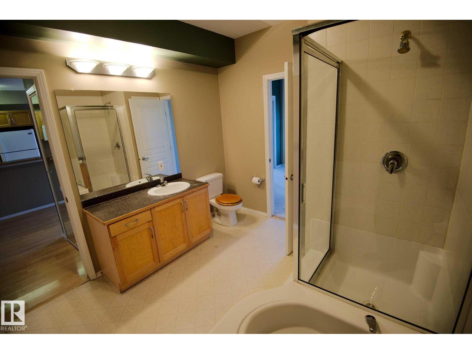 #412 11039 83 AV NW - 12