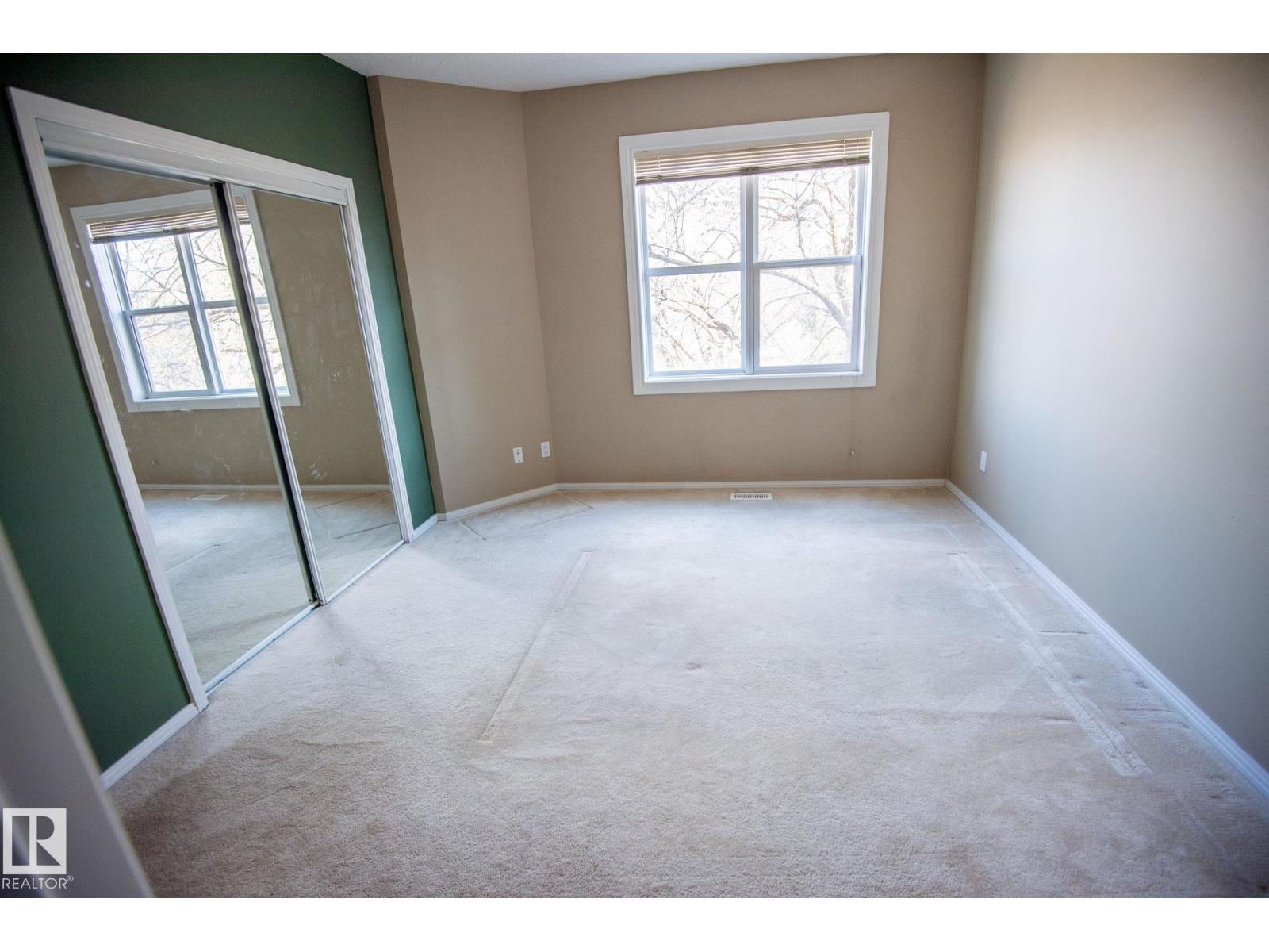 #412 11039 83 AV NW - 13