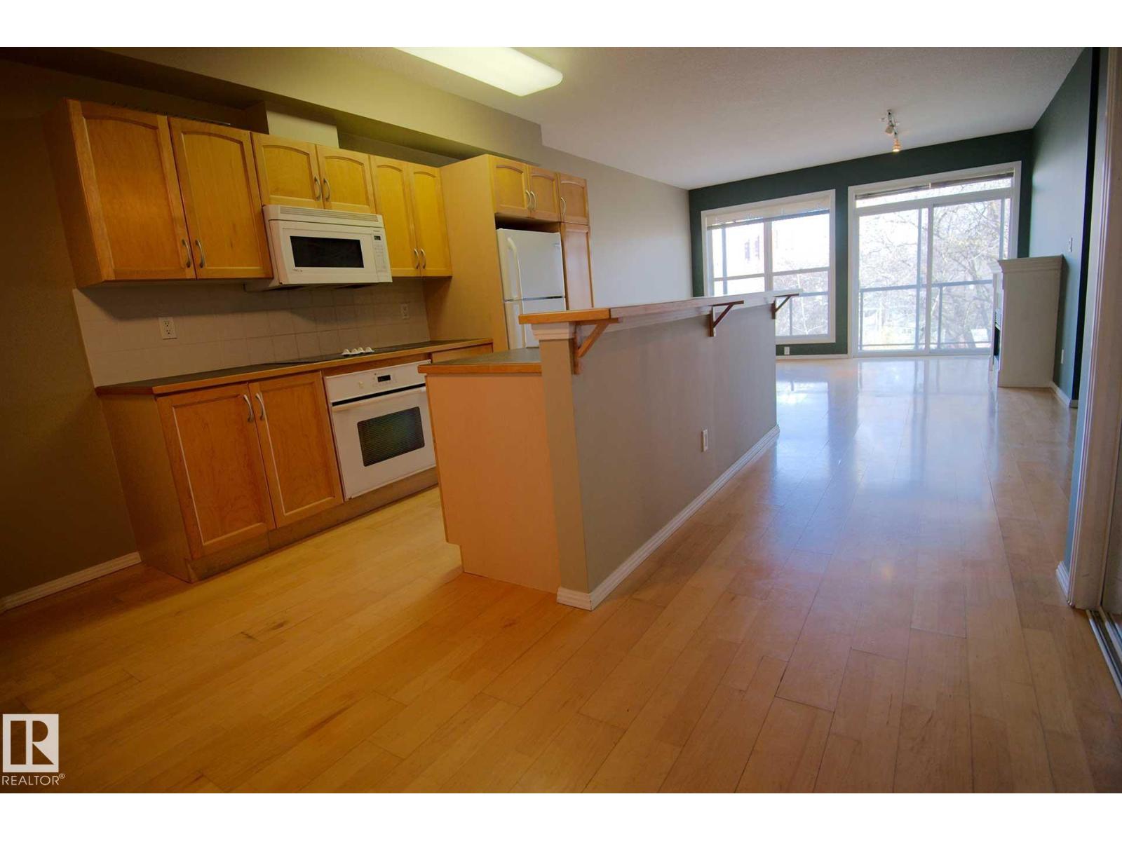 #412 11039 83 AV NW - 19