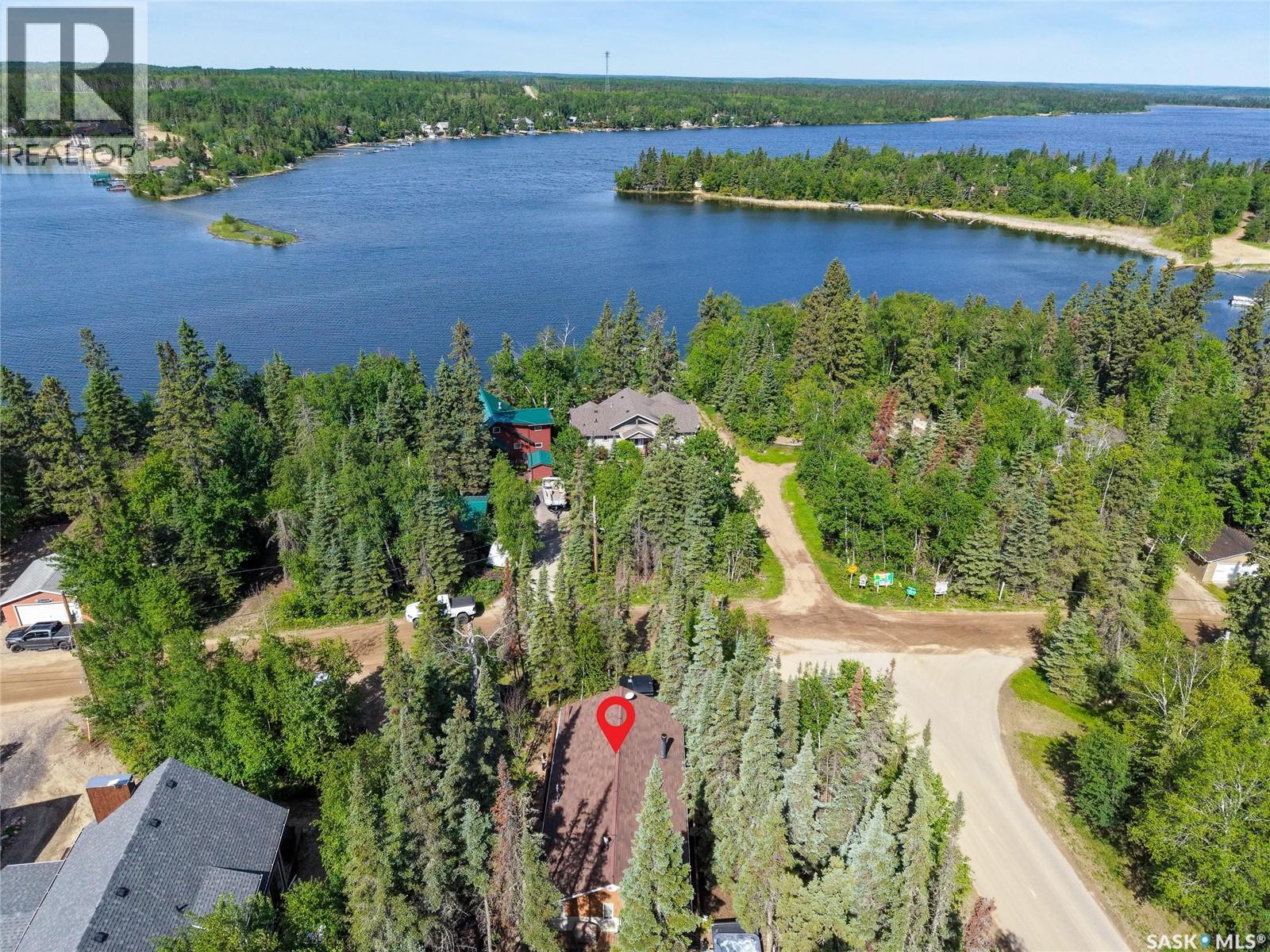619 Marine DRIVE - photo 2