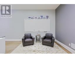D - 609 Marlee Avenue, Toronto, ON M6B3J6 Photo 8