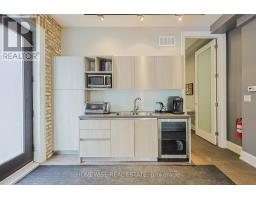 D - 609 Marlee Avenue, Toronto, ON M6B3J6 Photo 9