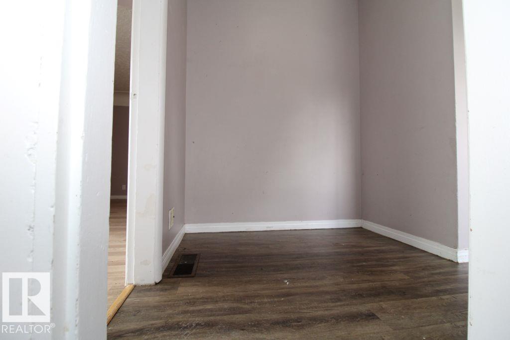 12041 86 ST NW — photo 9