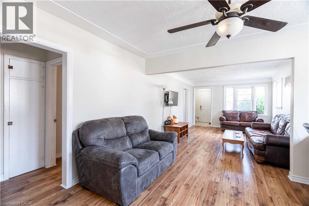 1519 HOWLAND Avenue - 8