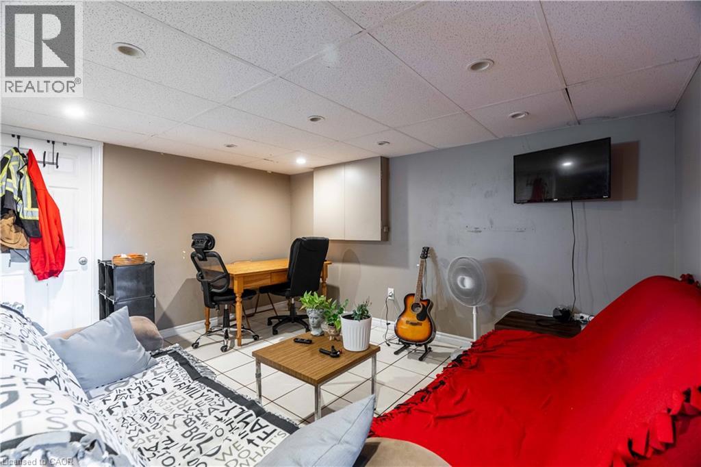 1519 HOWLAND Avenue - 23