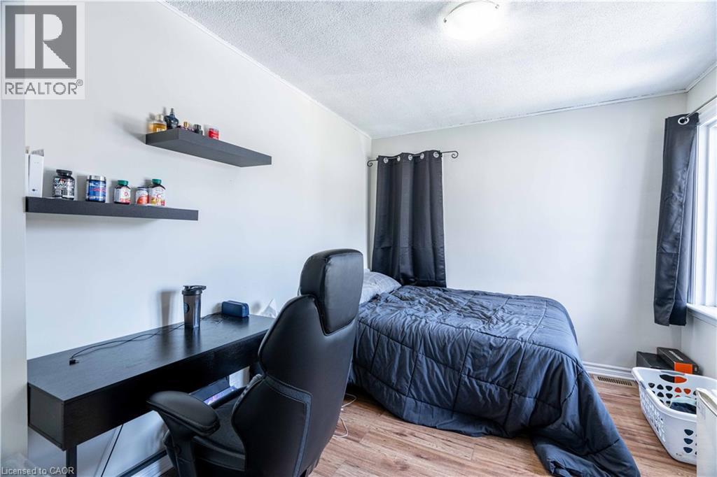 1519 HOWLAND Avenue - 11