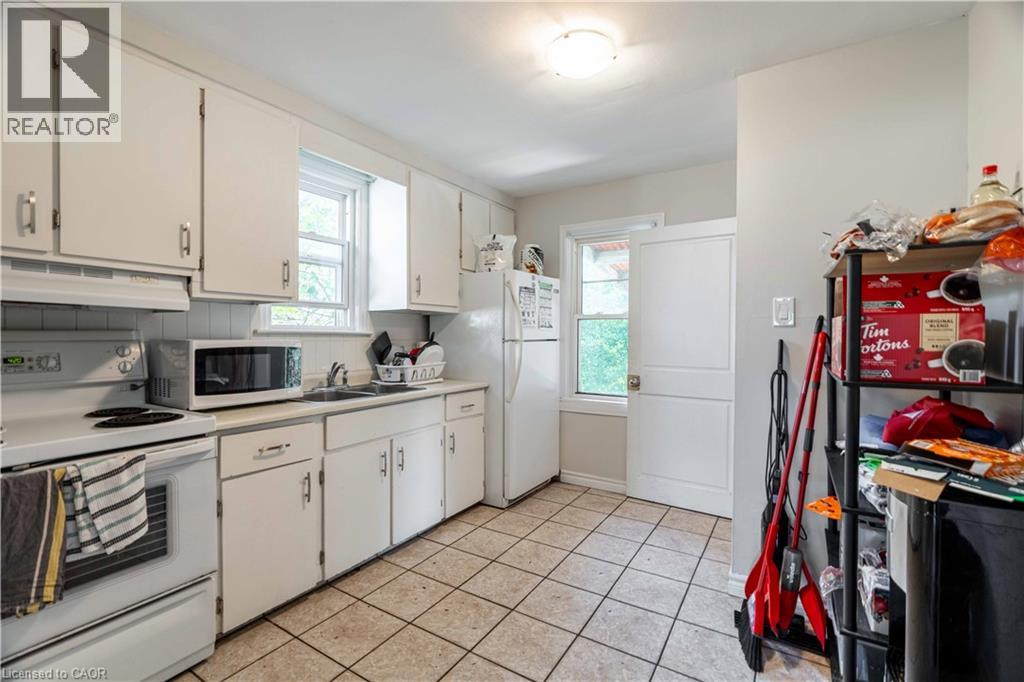 1519 HOWLAND Avenue - 18