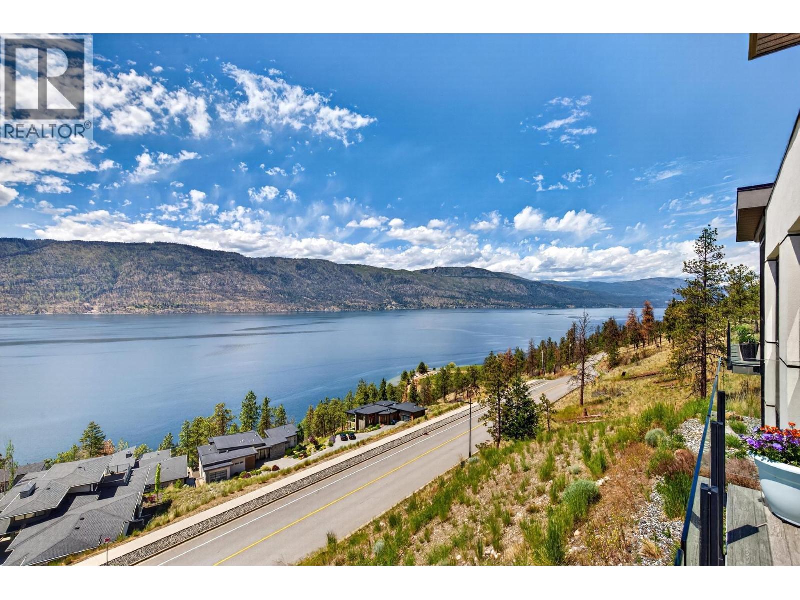 #13 9201 Okanagan Centre Road W - 16