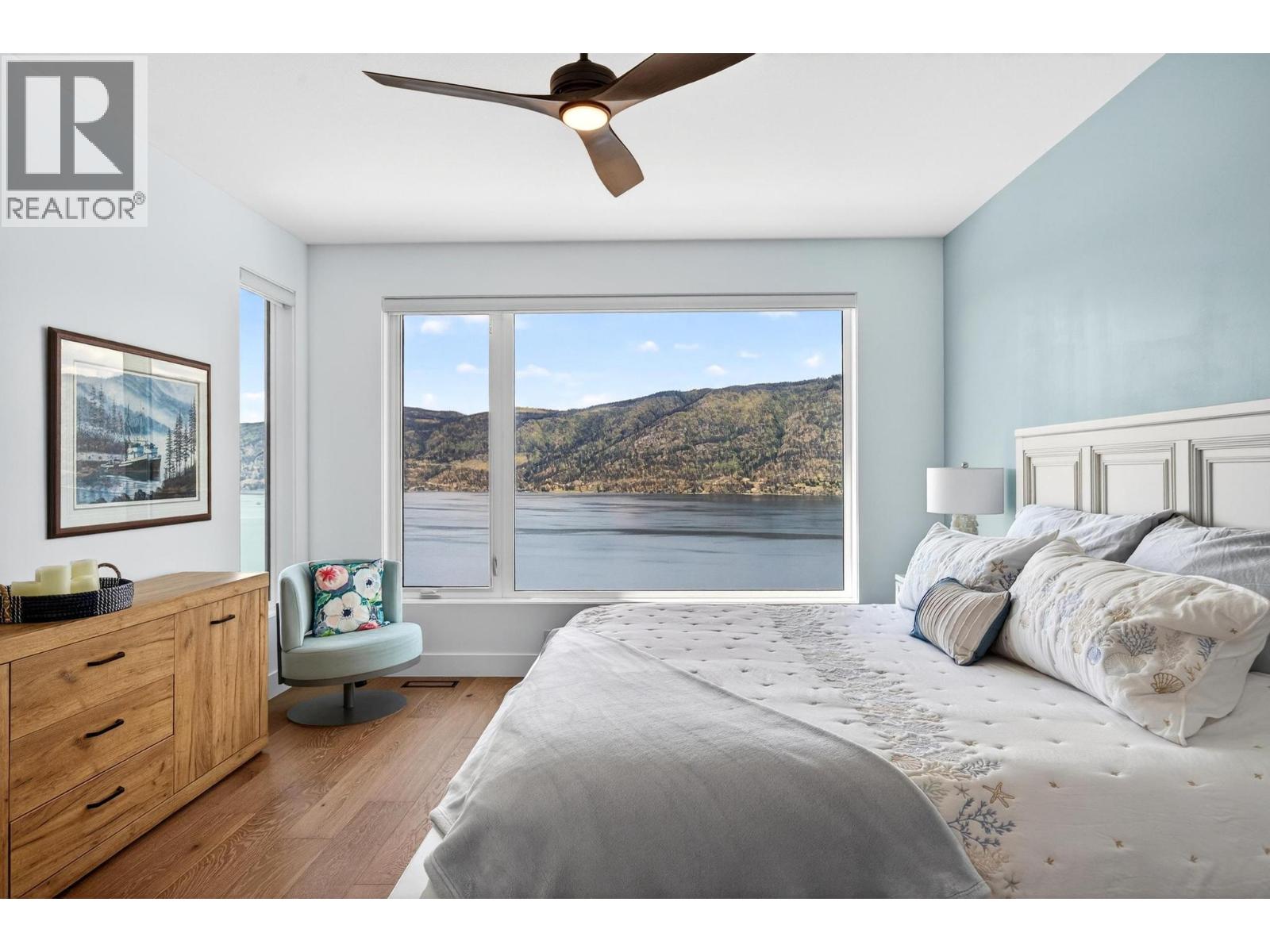#13 9201 Okanagan Centre Road W - 22