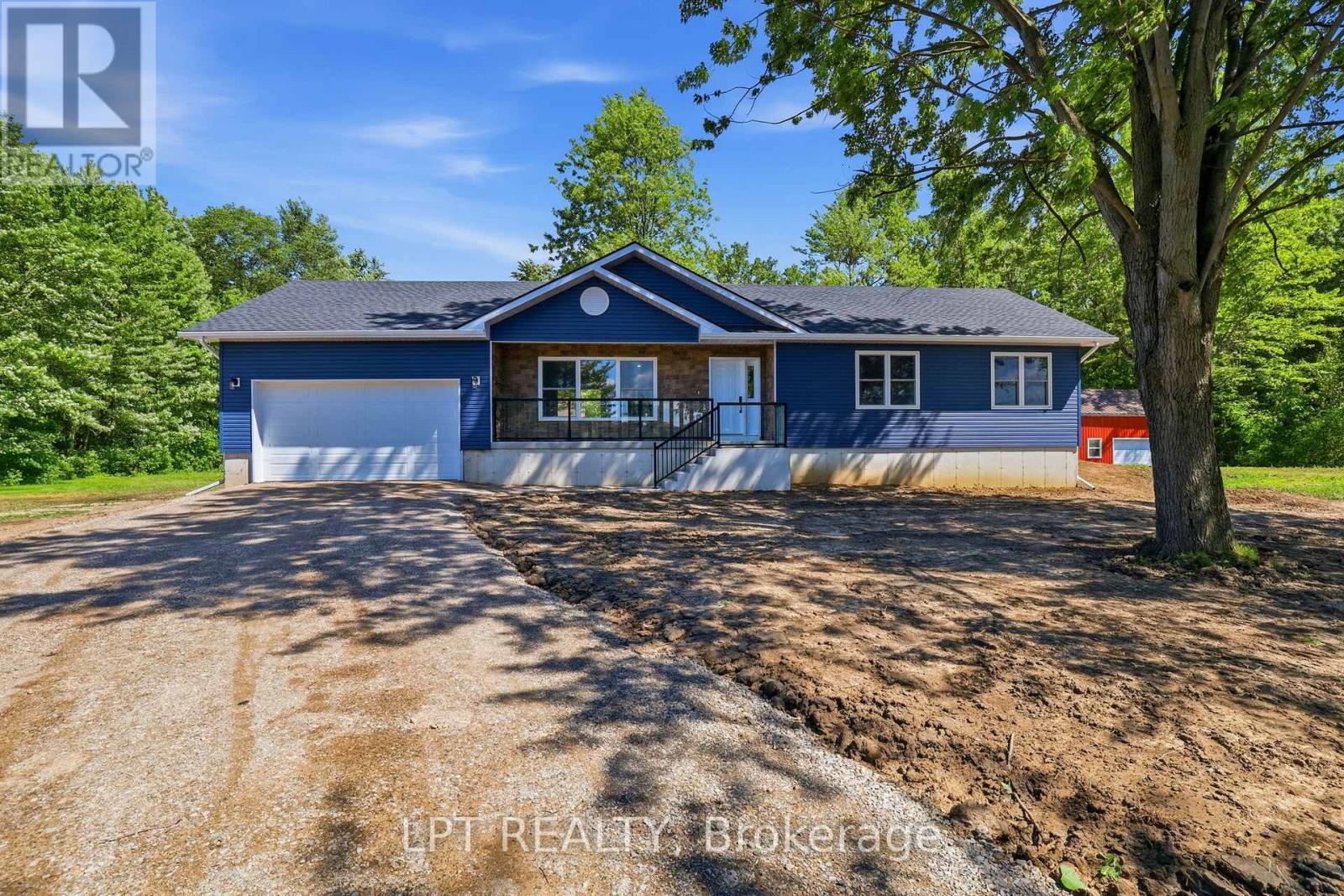 2523 TRILLIUM DRIVE - 1
