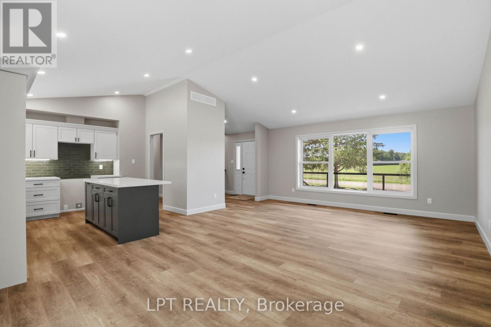 2523 TRILLIUM DRIVE - 12