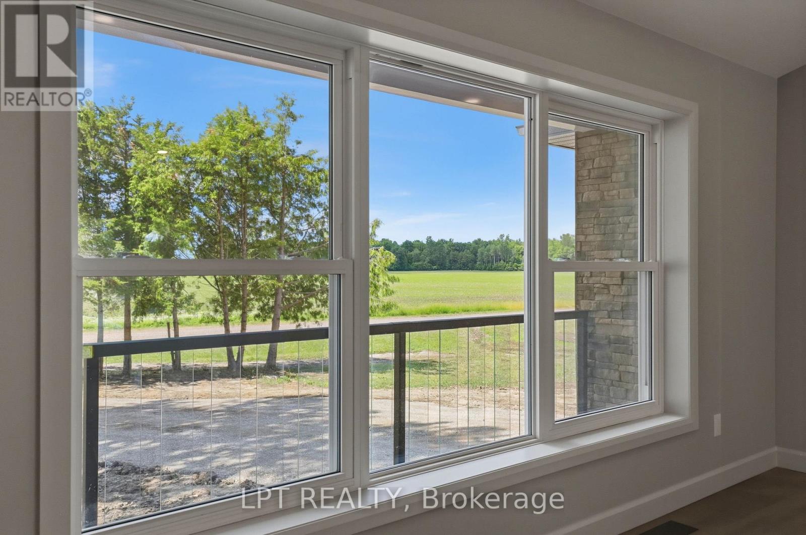 2523 TRILLIUM DRIVE - 23