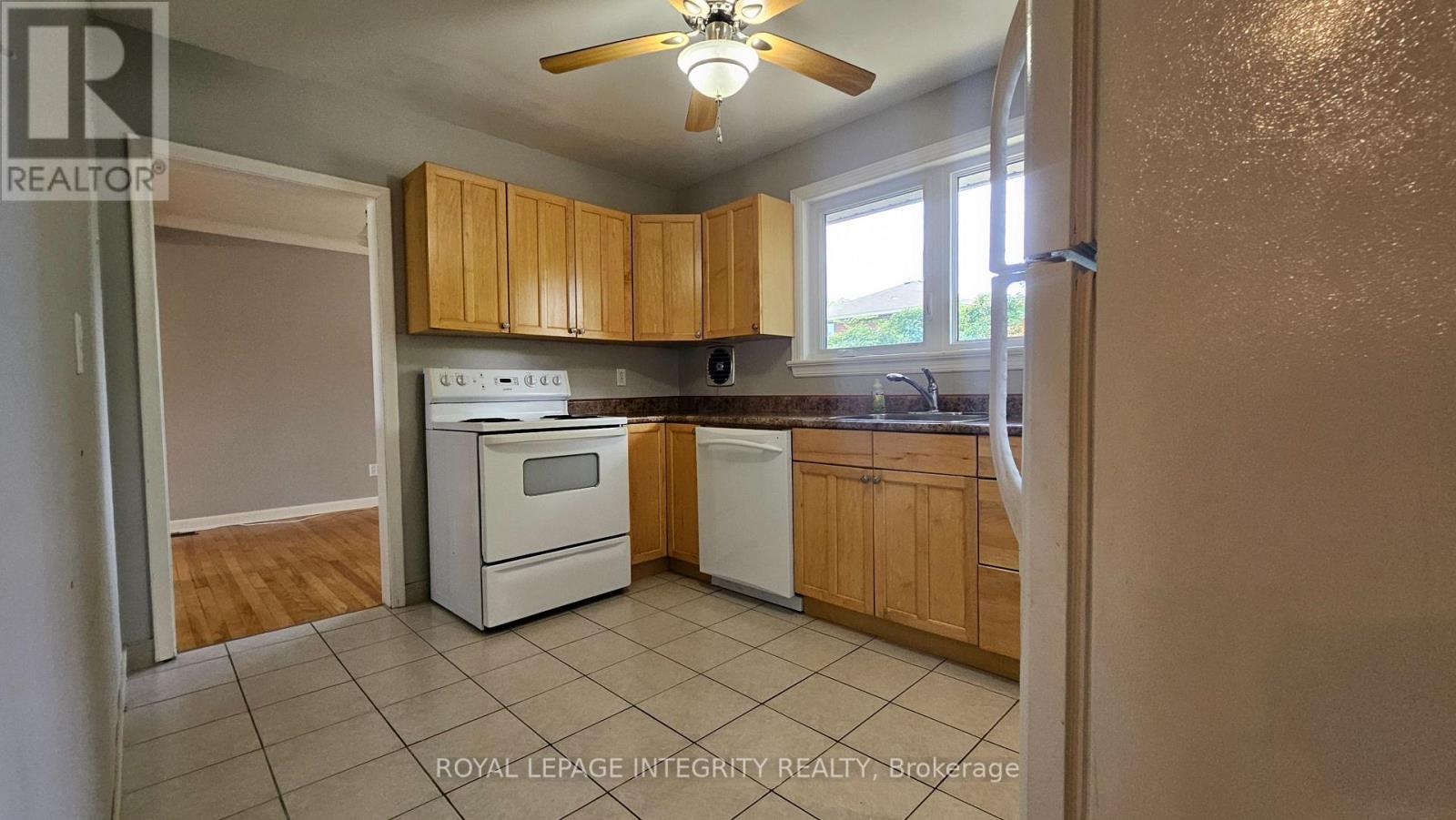 3 Bed, 1 Bath House for Rent in Ottawa – 1764 GAGE CRESCENT, Ottawa – MLS# X13454156 - Image 29