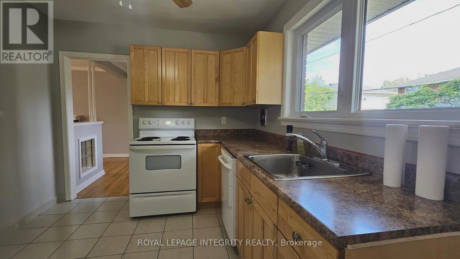 3 Bed, 1 Bath House for Rent in Ottawa – 1764 GAGE CRESCENT, Ottawa – MLS# X13454156 - Image 31