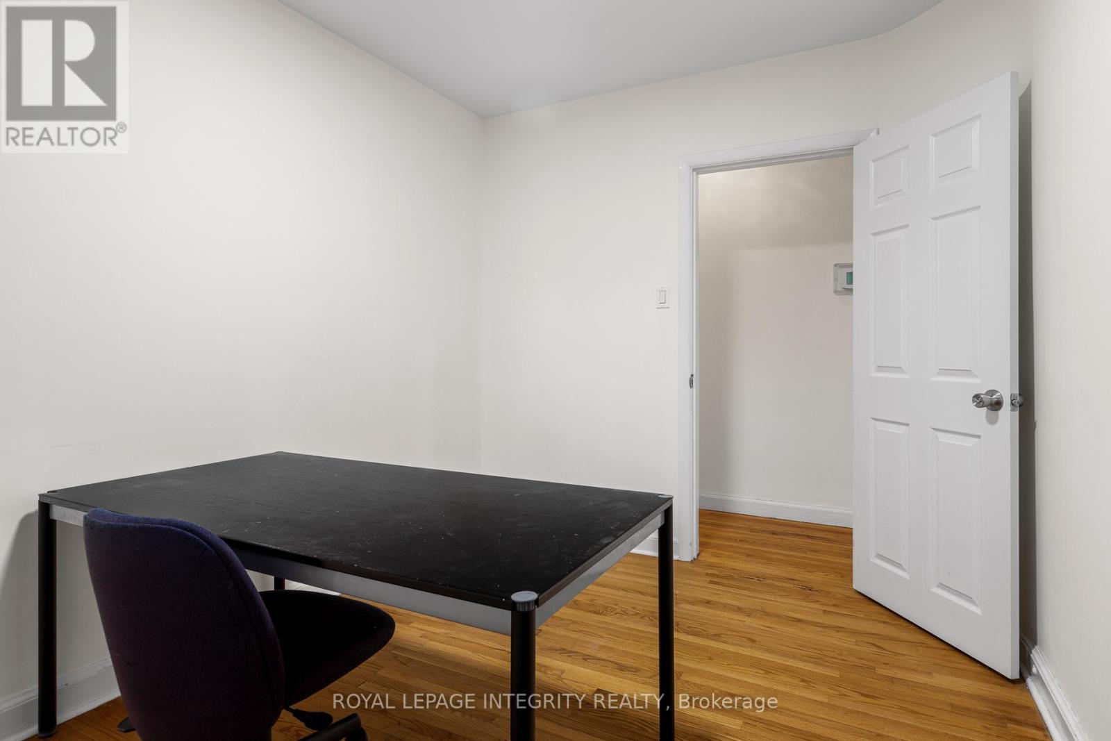 65 DAVID DRIVE - 21