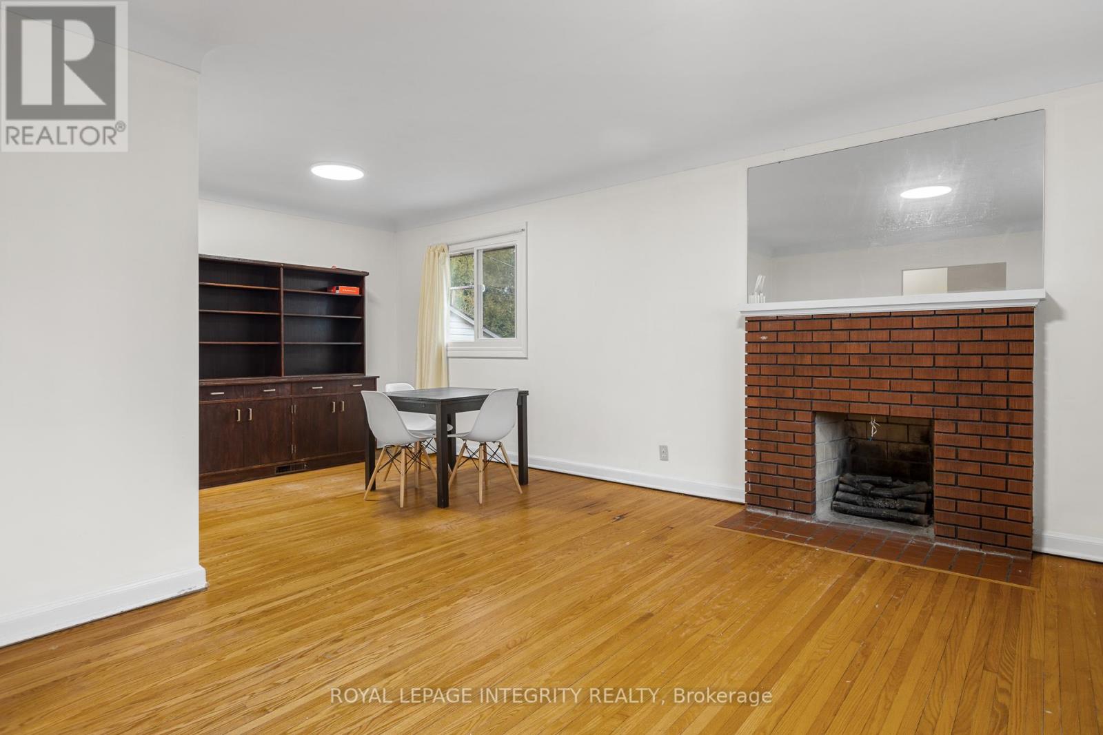 65 DAVID DRIVE - 24