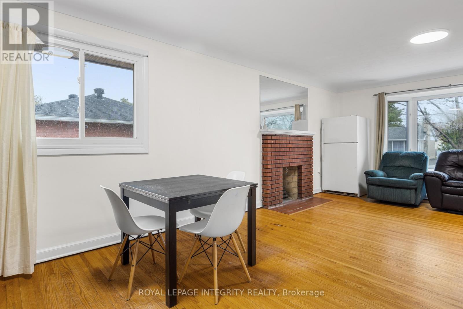 65 DAVID DRIVE - 30