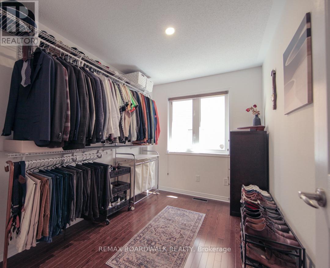 2 Bed, 2 Bath House for Sale in Ottawa – 382 CITIPLACE DRIVE, Ottawa – MLS# X13454206 - Image 14