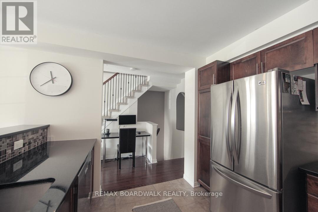2 Bed, 2 Bath House for Sale in Ottawa – 382 CITIPLACE DRIVE, Ottawa – MLS# X13454206 - Image 17