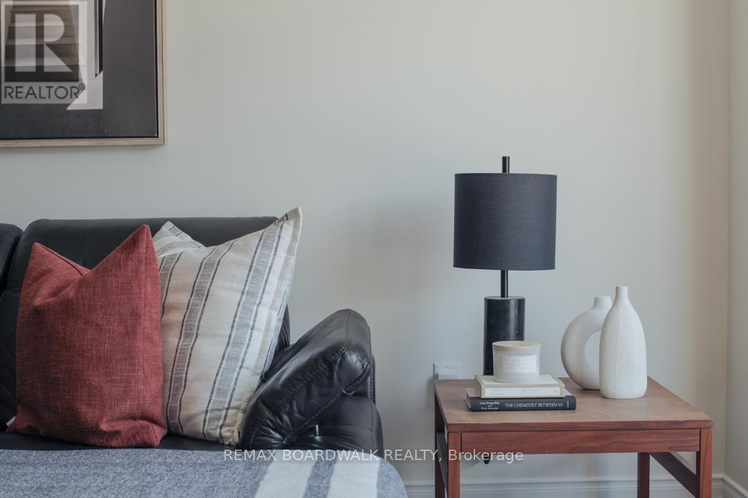 2 Bed, 2 Bath House for Sale in Ottawa – 382 CITIPLACE DRIVE, Ottawa – MLS# X13454206 - Image 24